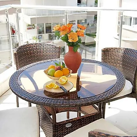 Spacious 2 Bed 2 Bath In One Of Sides Popular Communities Ξενοδοχείο 3*