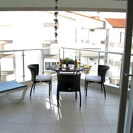 Spacious 2 Bed 2 Bath In One Of Sides Popular Communities Ξενοδοχείο